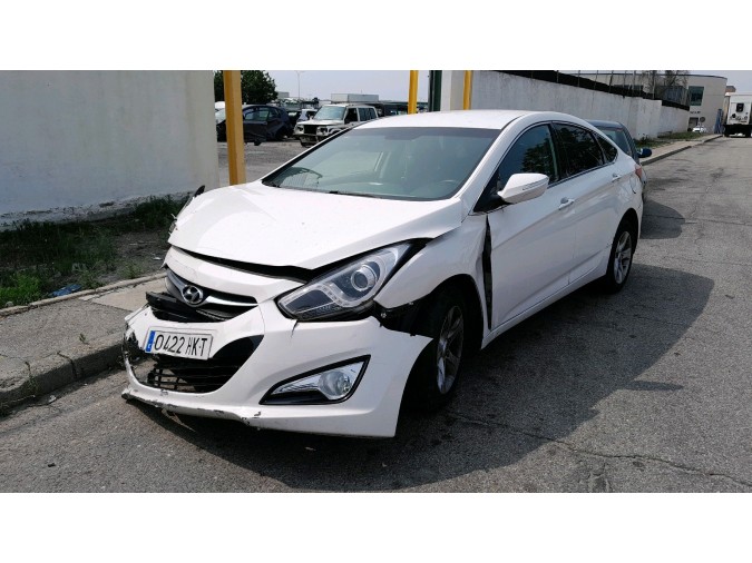 MANDO ELEVALUNAS TRASERO IZQUIERDO HYUNDAI I40 2012