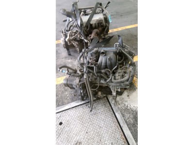 MOTOR CON ACCESORIOS Y CAJA DE CAMBIOS PEUGEOT 206 2000