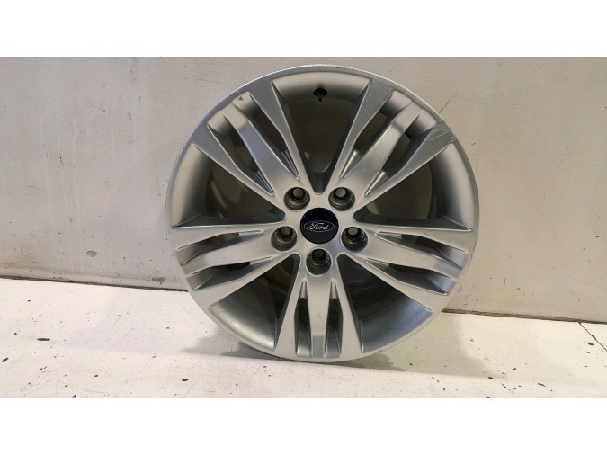 LLANTA SO FORD FOCUS 2011