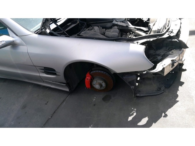 ALETA DELANTERA DERECHA MERCEDES SL 350 2004