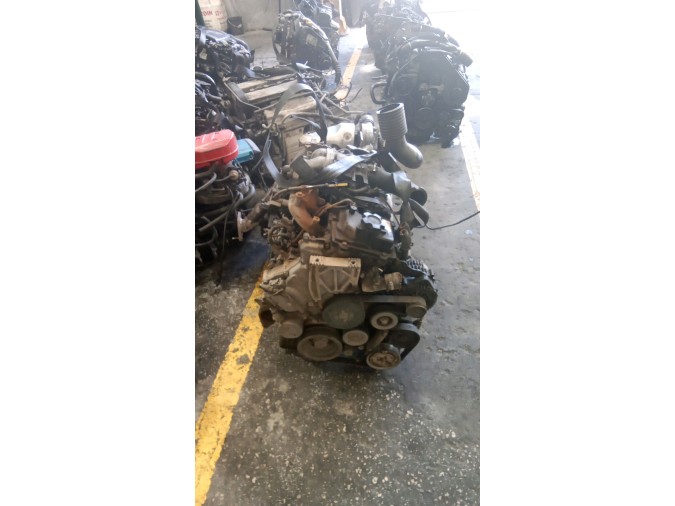MOTOR CON ACCESORIOS SIN CAJA DE CAMBIOS RENAULT MASTER REBEL 2005