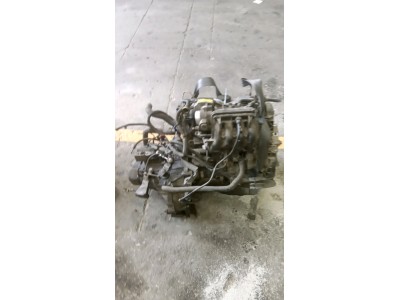 MOTOR CON ACCESORIOS Y CAJA DE CAMBIOS CITROEN C3 2005