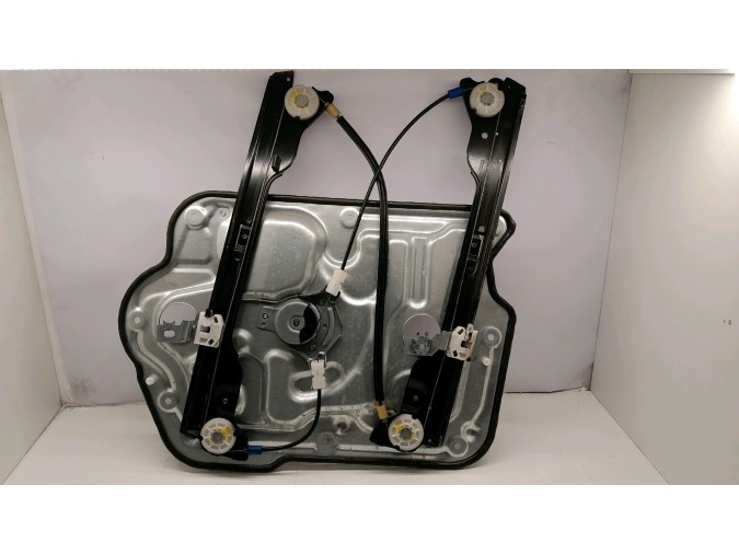 ELEVALUNAS DELANTERO IZQUIERDO NISSAN QASHQAI 2011