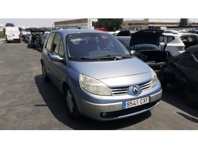 PARAGOLPES DELANTERO RENAULT MÉGANE 2004