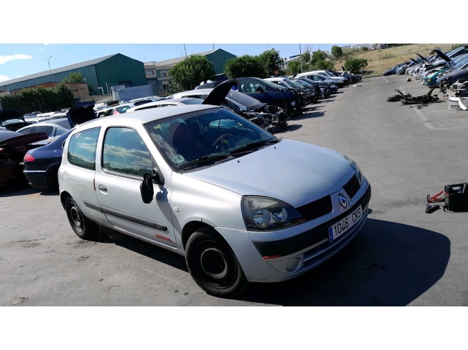 Radiador motor RENAULT CLIO 2003