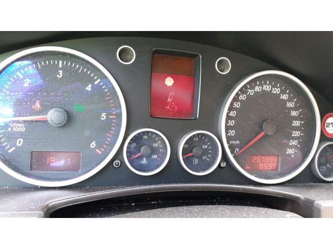 VARIOS VOLKSWAGEN TOUAREG
