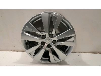 LLANTA SO PEUGEOT 5008 2021