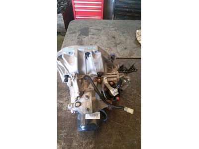 CAJA CAMBIOS DACIA LOGAN 2014
