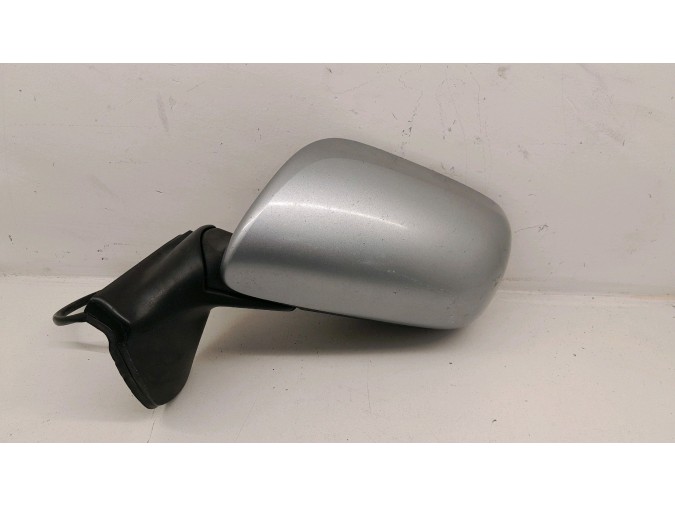 RETROVISOR IZQUIERDO TOYOTA AURIS GRIS 2008