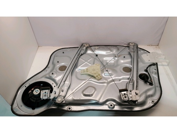 ELEVALUNAS DELANTERO IZQUIERDO KIA CEED 2012