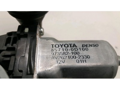 ELEVALUNAS DELANTERO DERECHO TOYOTA YARIS 2006