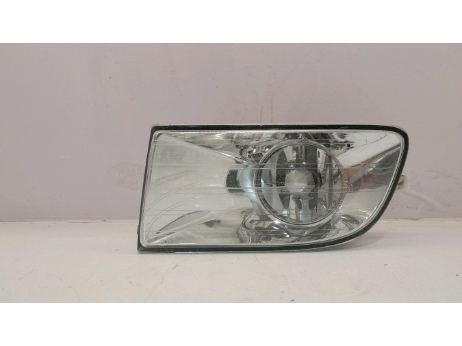 FARO ANTINIEBLA IZQUIERDO SKODA FABIA 2000