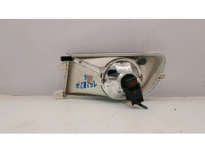 FARO ANTINIEBLA DERECHO SKODA FABIA 2000