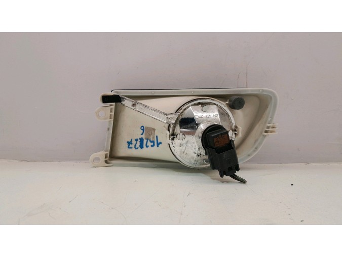 FARO ANTINIEBLA DERECHO SKODA FABIA 2000