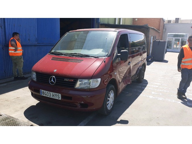 PUERTA DELANTERA IZQUIERDA MERCEDES VITO 112 CDI 2.2 1999