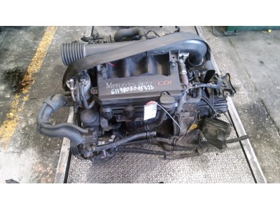 MOTOR CON ACCESORIOS Y CAJA DE CAMBIOS MERCEDES VITO 112 CDI 2.2 1999
