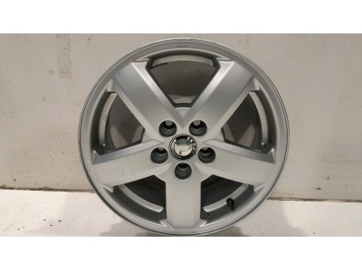 LLANTA SO SKODA OCTAVIA 2002
