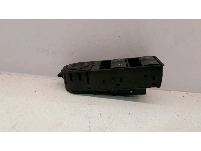 MANDO ELEVALUNAS DELANTERO IZQUIERDO OPEL TIGRA 2005