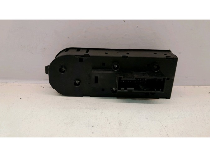 MANDO ELEVALUNAS DELANTERO IZQUIERDO OPEL TIGRA 2005