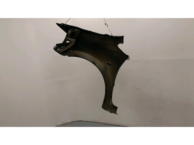ALETA DELANTERA DERECHA TOYOTA AURIS GRIS 2007