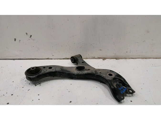 TRAPECIO DELANTERO DERECHO TOYOTA C-HR