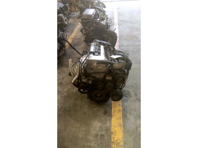 MOTOR CON ACCESORIOS Y CAJA DE CAMBIOS TOYOTA RAV4 2005