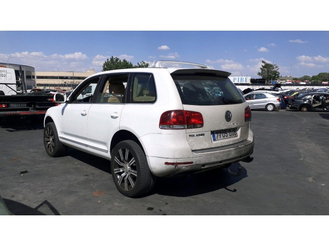 PILOTO MATRÍCULA IZQUIERDO VOLKSWAGEN TOUAREG