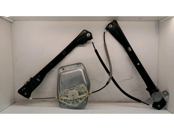 ELEVALUNAS DELANTERO DERECHO VOLKSWAGEN JETTA 2006