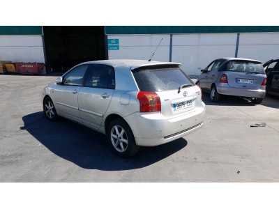 PUERTA TRASERA IZQUIERDA TOYOTA COROLLA 2004