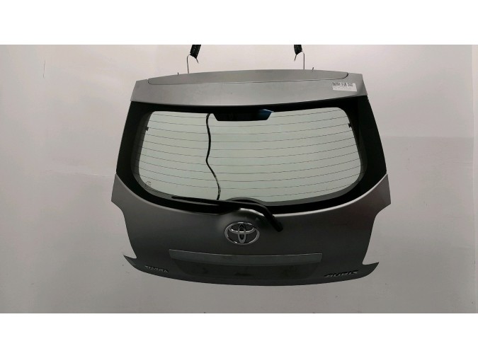 PORTON TRASERO TOYOTA AURIS GRIS 2008