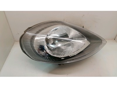 FARO DELANTERO DERECHO RENAULT TRAFIC 2003