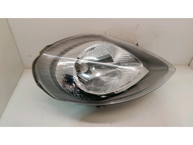 FARO DELANTERO DERECHO RENAULT TRAFIC 2003