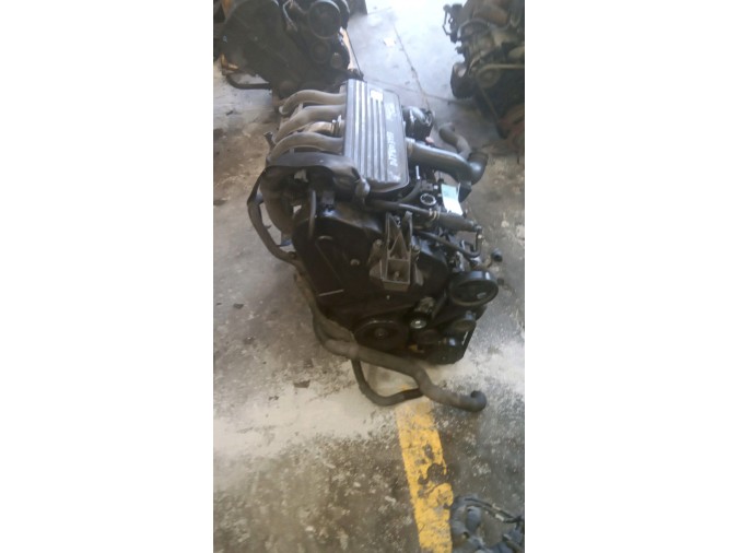 MOTOR CON ACCESORIOS Y CAJA DE CAMBIOS PEUGEOT 306 1998