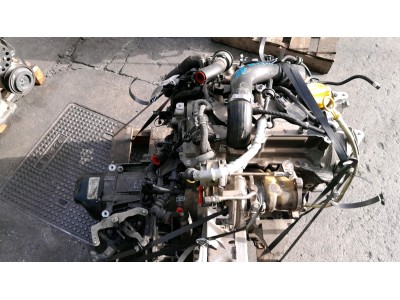 MOTOR CON ACCESORIOS Y CAJA DE CAMBIOS RENAULT CAPTUR 2016