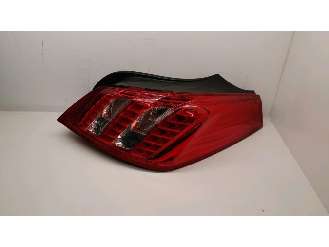 PILOTO TRASERO DERECHO PEUGEOT 508 2011