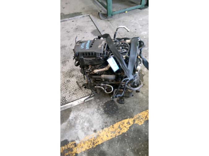 MOTOR CON ACCESORIOS SIN CAJA DE CAMBIOS CITROEN C4