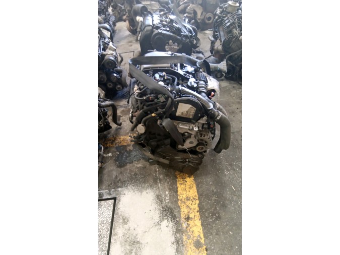 MOTOR CON ACCESORIOS SIN CAJA DE CAMBIOS CITROEN C4