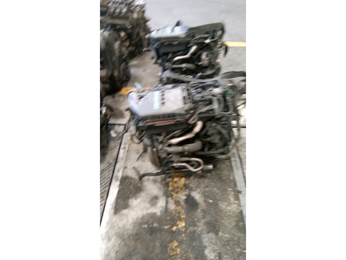 MOTOR CON ACCESORIOS SIN CAJA DE CAMBIOS CITROEN C4 PICASSO