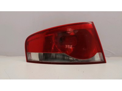PILOTO TRASERO EXTERIOR  IZQUIERDO SEAT ALTEA 2010