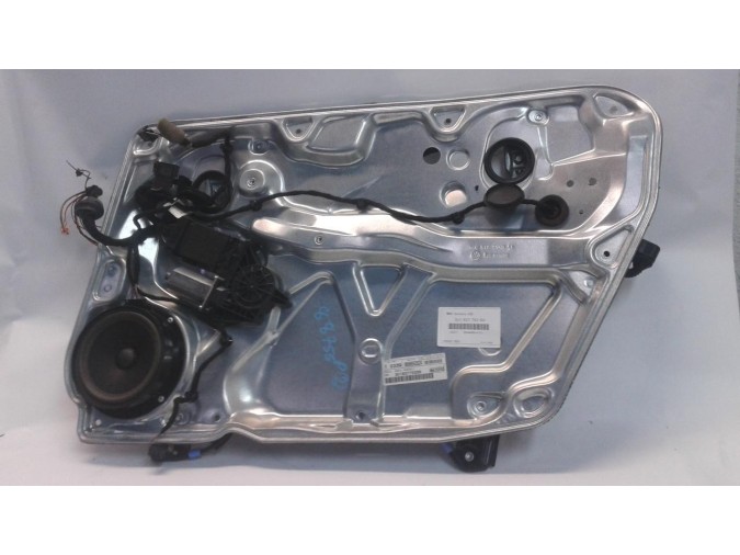 ELEVALUNAS DELANTERO DERECHO SKODA SUPERB 2009