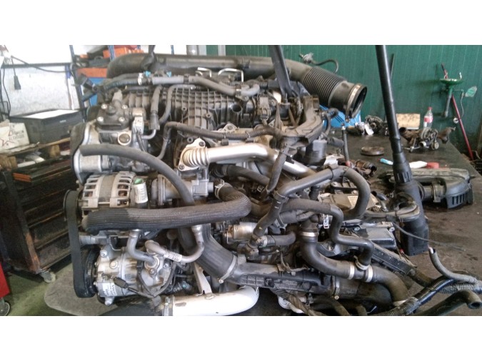 MOTOR CON ACCESORIOS Y CAJA DE CAMBIOS VOLVO XC60 2016