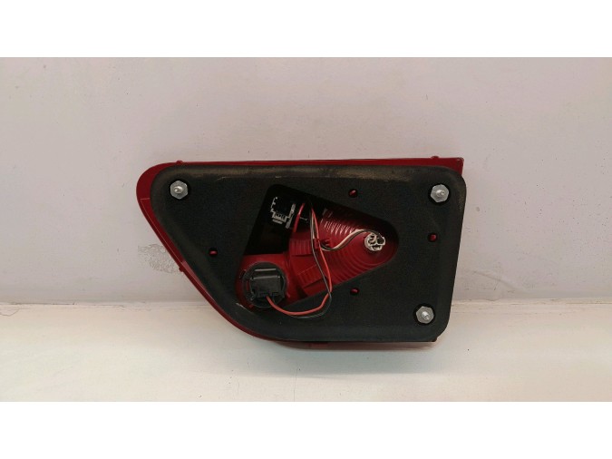 PILOTO TRASERO INTERIOR IZQUIERDO SEAT ALTEA 2013