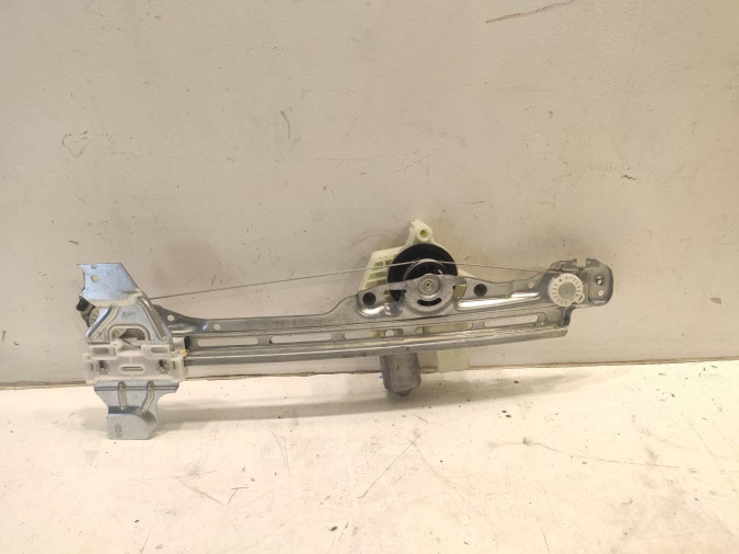 ELEVALUNAS TRASERO DERECHO PEUGEOT 308 2021