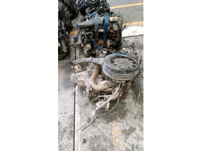 MOTOR CON ACCESORIOS Y CAJA DE CAMBIOS RENAULT EXPRESS 1989
