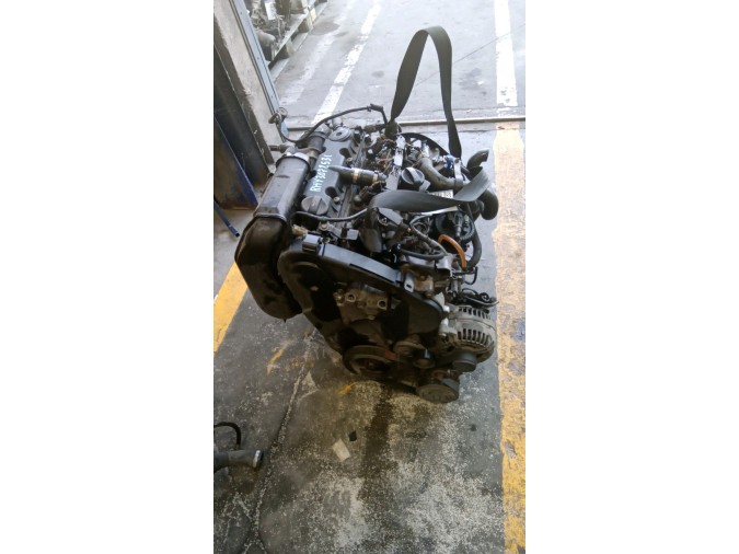 MOTOR CON ACCESORIOS Y CAJA DE CAMBIOS PEUGEOT 307 2004