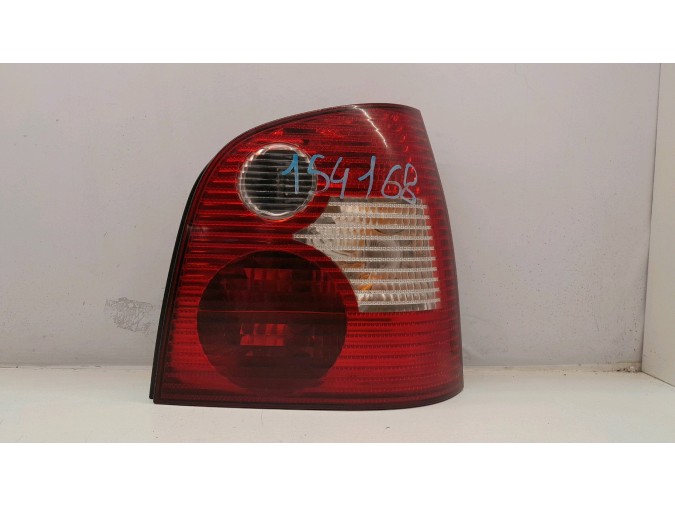 PILOTO TRASERO DERECHO VOLKSWAGEN POLO 2004