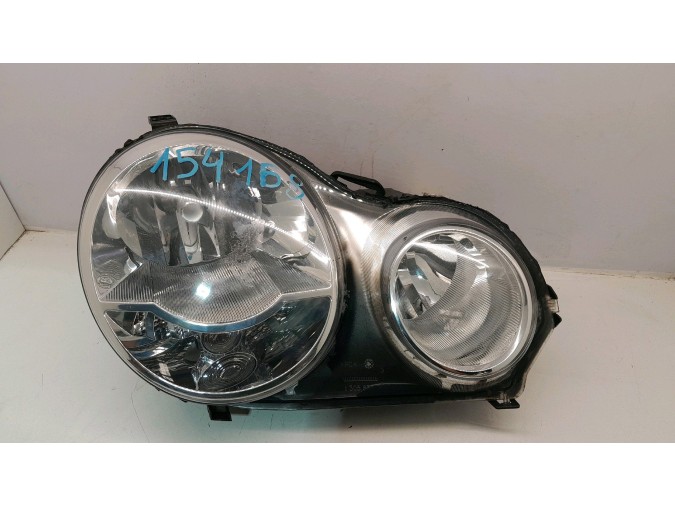 FARO DELANTERO DERECHO VOLKSWAGEN POLO 2004