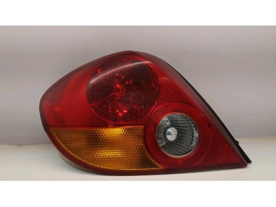 PILOTO TRASERO DERECHO HYUNDAI COUPE 2004