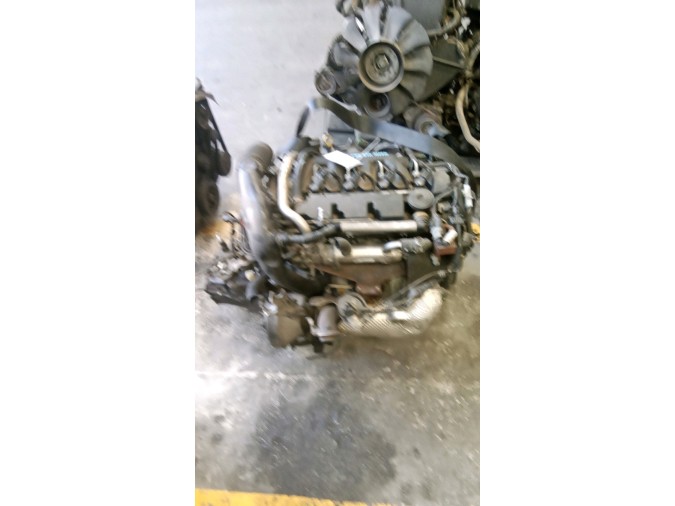 MOTOR CON ACCESORIOS Y CAJA DE CAMBIOS PEUGEOT 307 2000