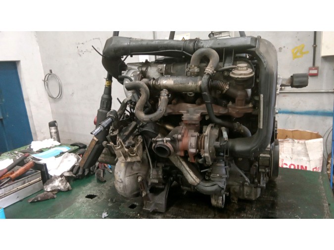MOTOR CON ACCESORIOS Y CAJA DE CAMBIOS PEUGEOT 307 2002